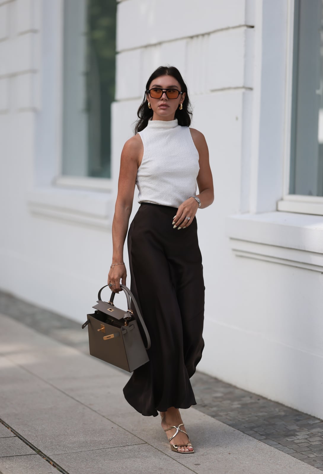 Mock Neck Top with Fluid Wide Leg Trousers Mock Neck Top with Fluid Wide Leg Trousers — Trendy Business Outfits