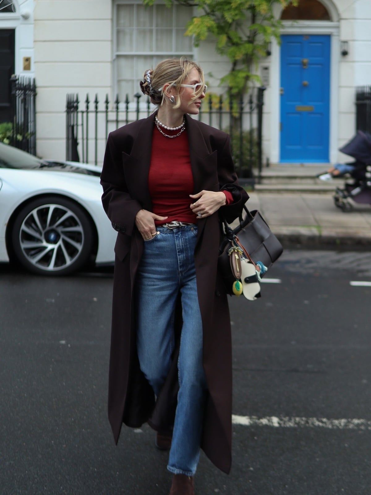 Oversized Wool Coat with Denim Oversized Wool Coat with Denim — Trendy Business Outfits