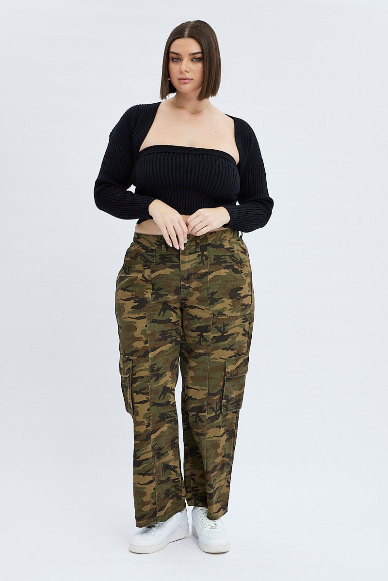 Camo Cargo Pants With Knit Top and Shrug Camo Cargo Pants With Knit Top and Shrug — Trendy Camo Outfits