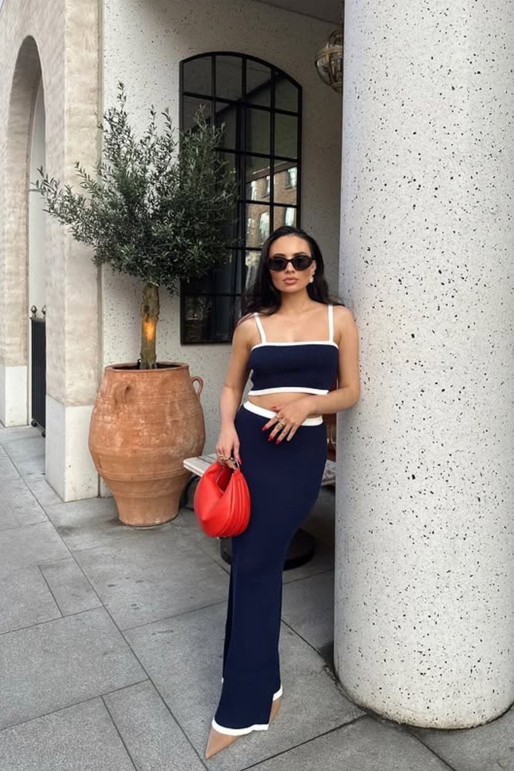Navy And White Knit Set With Red Handbag Navy And White Knit Set With Red Handbag — Trendy Casual Birthday Outfit