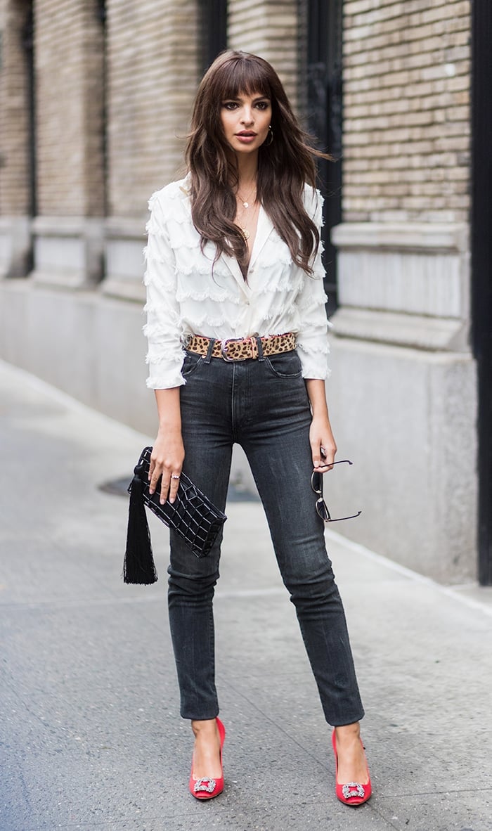 White Textured Blouse With Grey Skinny Jeans White Textured Blouse With Grey Skinny Jeans — Trendy Casual Birthday Outfit