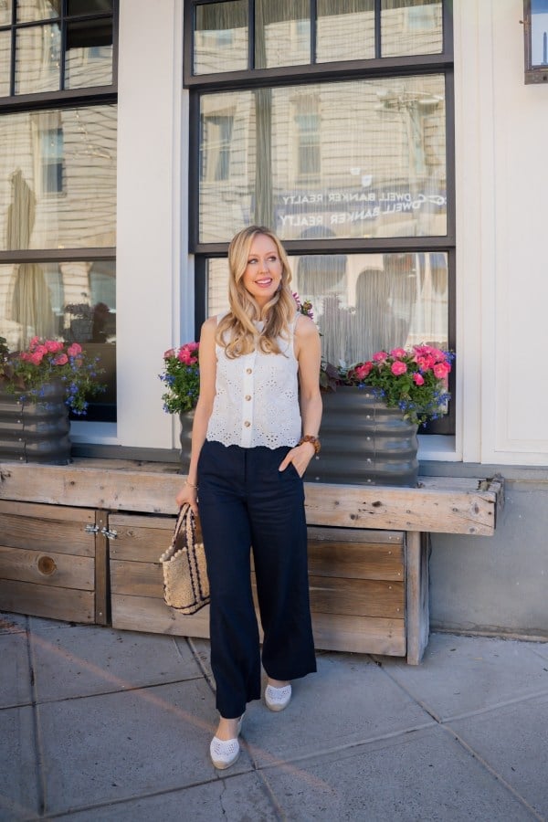 Navy Linen Trousers With White Eyelet Top Navy Linen Trousers With White Eyelet Top — Trendy Casual Birthday Outfit