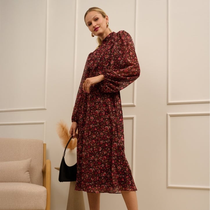 Floral Print Midi Dress for Church Floral Print Midi Dress for Church — Trendy Casual Church Outfit