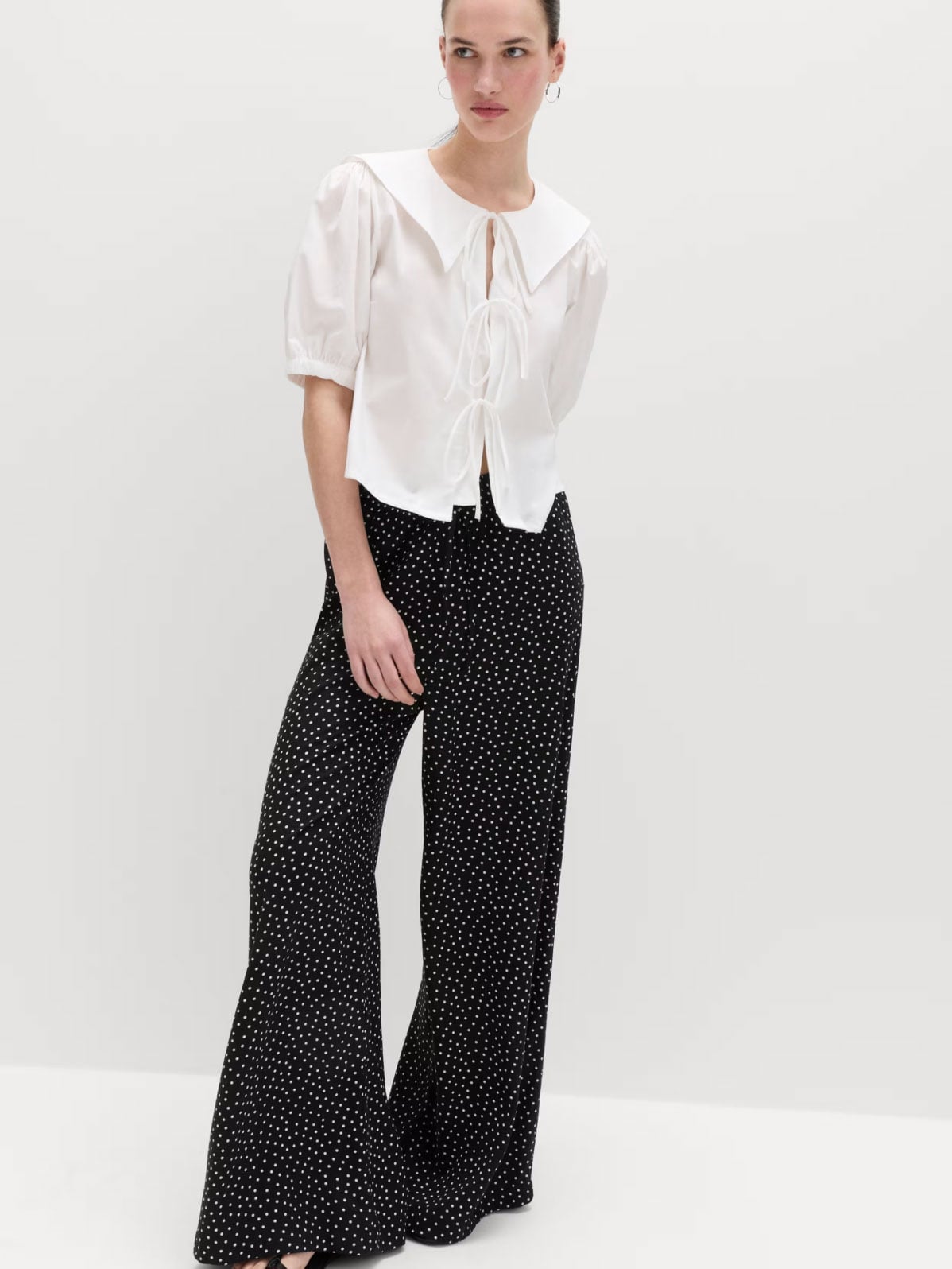Puff-Sleeve Blouse with Polka Dot Wide-Leg Trousers Puff-Sleeve Blouse with Polka Dot Wide-Leg Trousers — Trendy Casual Dinner Outfit