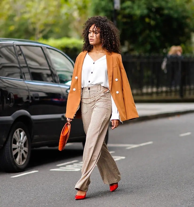 Navy Blazer White T-Shirt and Slim-Fit Jeans Navy Blazer White T-Shirt and Slim-Fit Jeans — Trendy Casual Office Outfit