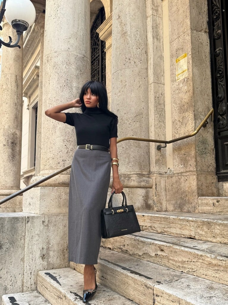 Black Turtleneck Grey Maxi Skirt and Pointed Heels Black Turtleneck Grey Maxi Skirt and Pointed Heels — Trendy Casual Office Outfit