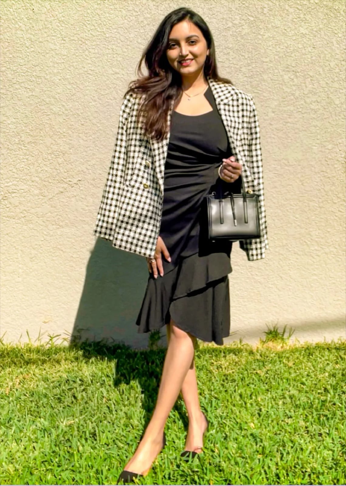Checked Blazer Black Ruched Dress and Pointed Heels Checked Blazer Black Ruched Dress and Pointed Heels — Trendy Casual Office Outfit