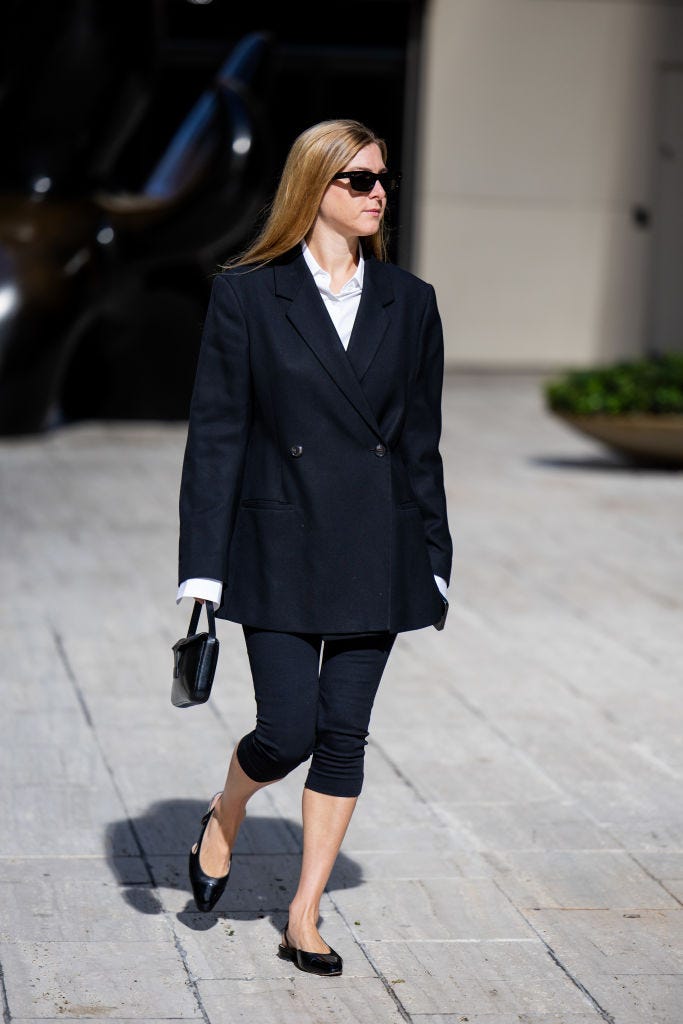 Oversized Navy Blazer Paired with Fitted Capri Pants — Trendy Casual Party Outfit
