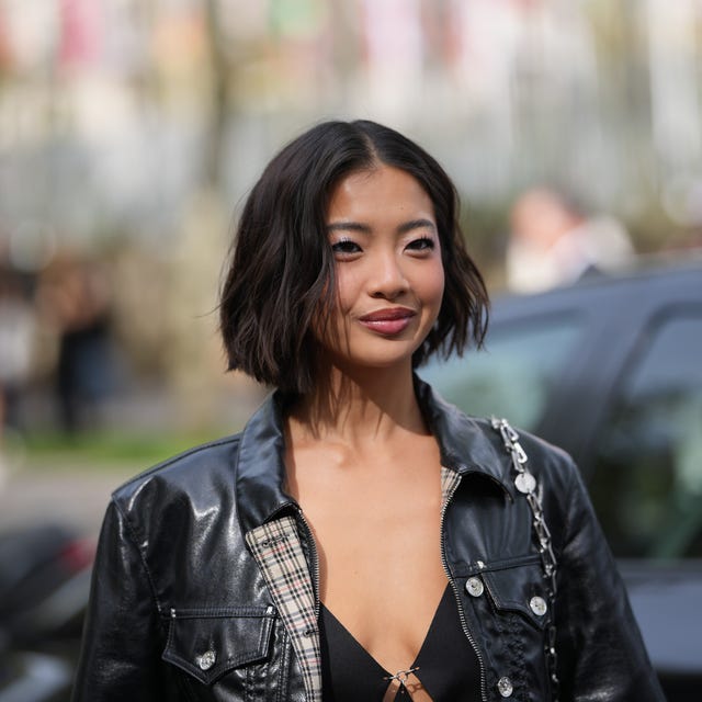 Dark Brown Bob With Subtle Highlights And Curtain, Office-Safe Version — Trendy Chin Length Hair