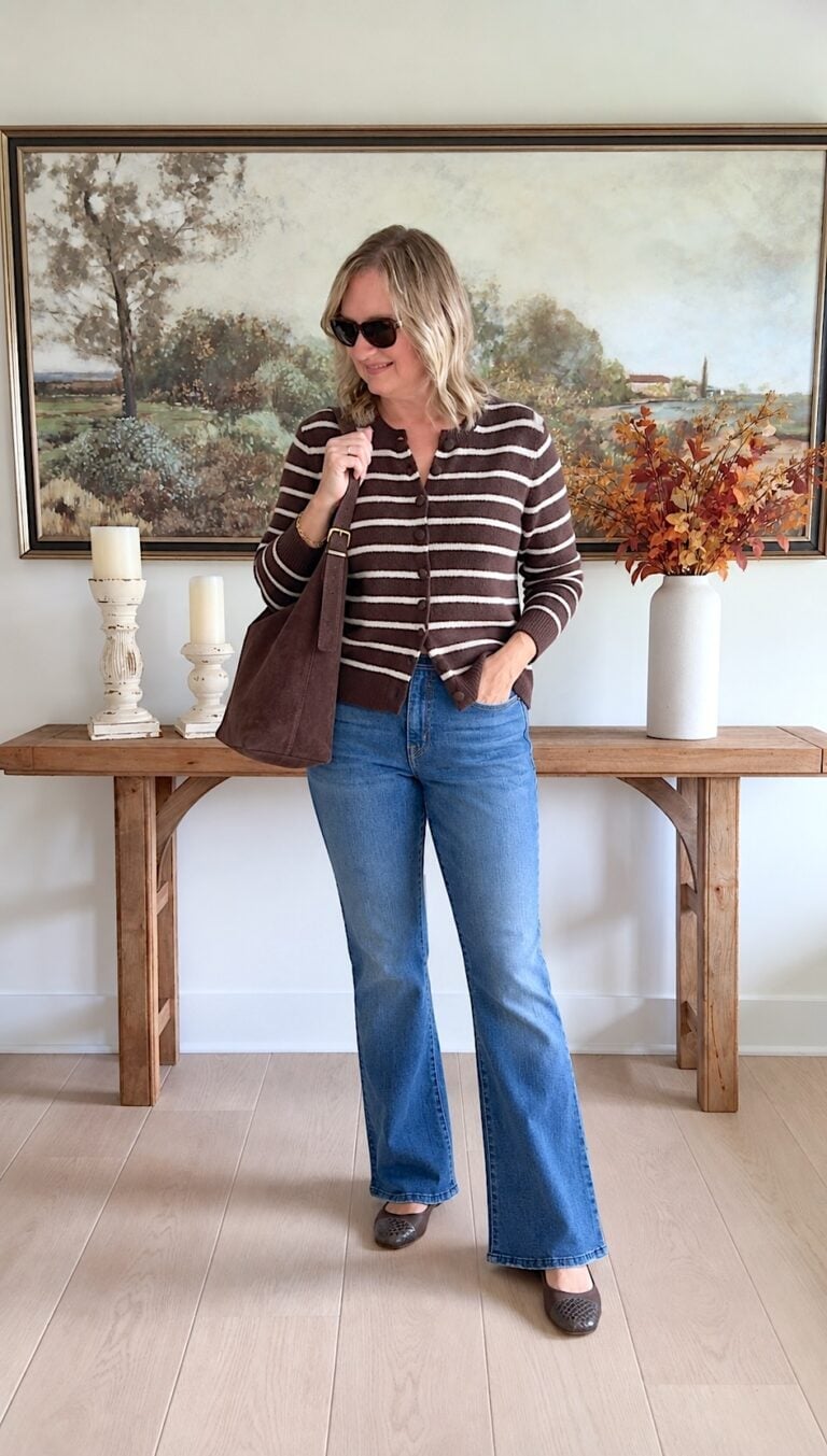Striped Cardigan Over White Top and Flared Jeans Striped Cardigan Over White Top and Flared Jeans — Trendy Chocolate Outfits