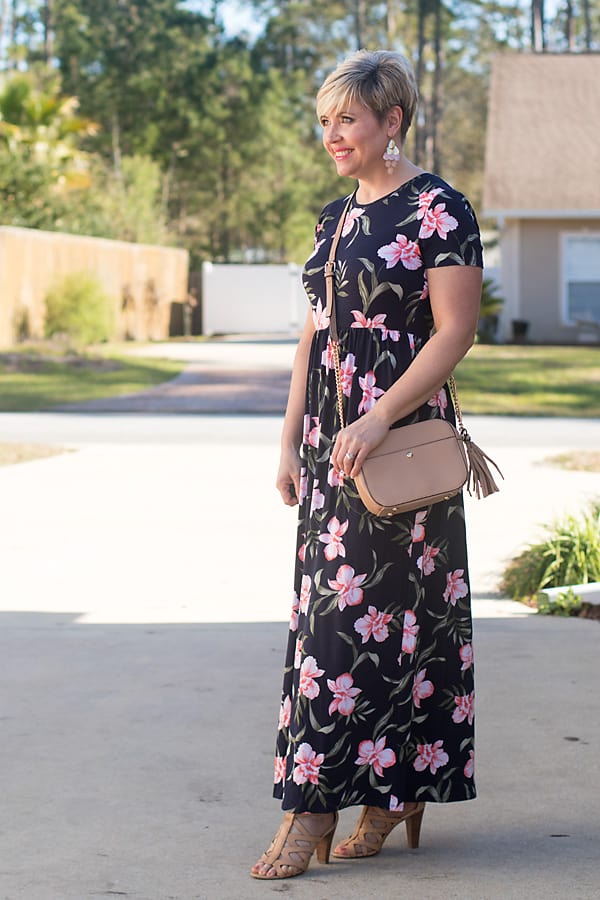 Dark Floral Print Maxi Dress with Crossbody Bag — Trendy Church Outfits