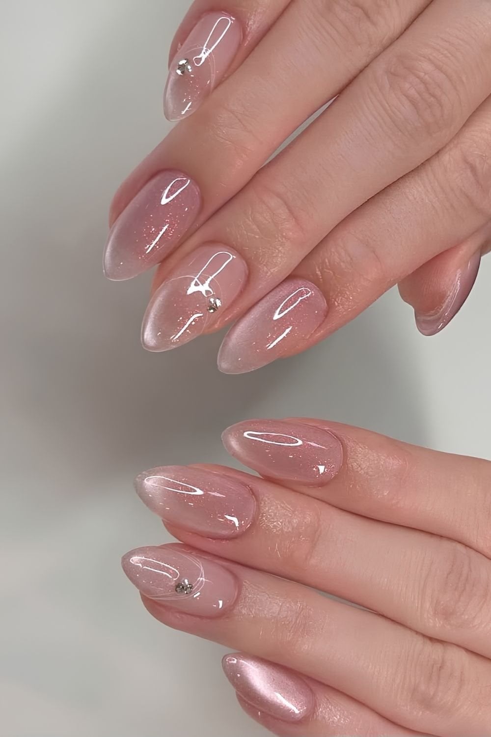 Rose Gold Cat-Eye Sheer Pink Oval Rose Gold Cat-Eye Sheer Pink Oval — Trendy Clean Girl Nails