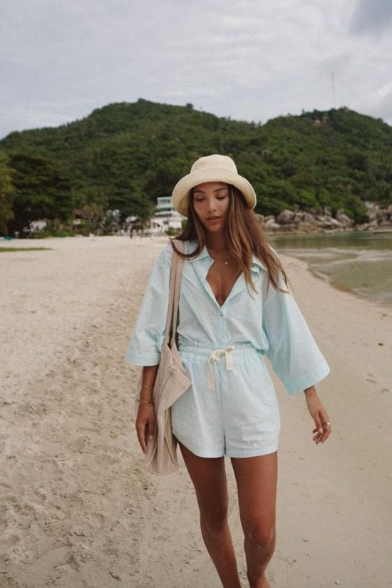 Oversized Linen Shirt and Shorts for Relaxed Beach Day Oversized Linen Shirt and Shorts for Relaxed Beach Day — Trendy Coastal Outfits