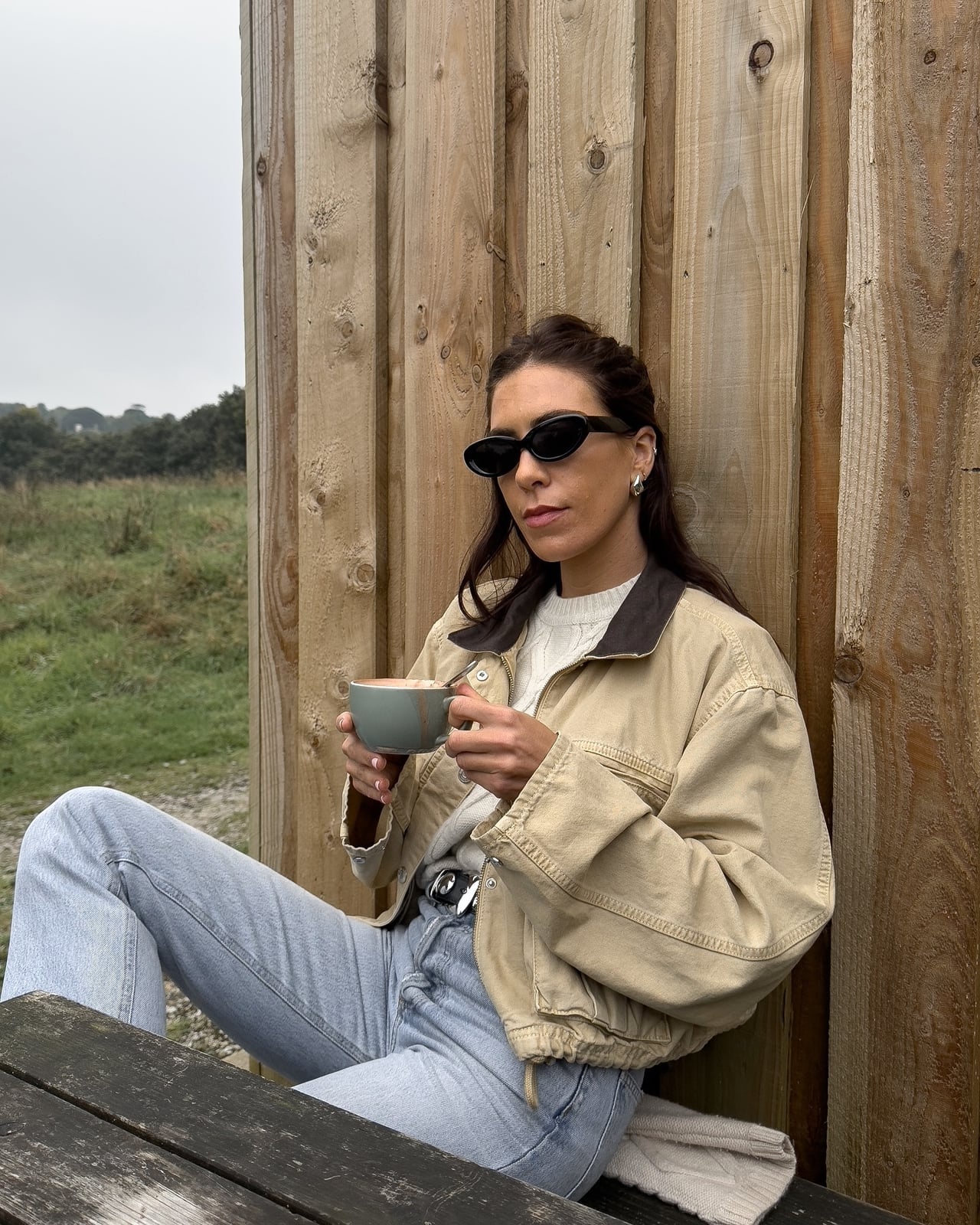 Beige Bomber Jacket With Light Blue Jeans Beige Bomber Jacket With Light Blue Jeans — Trendy Comfy Outfits