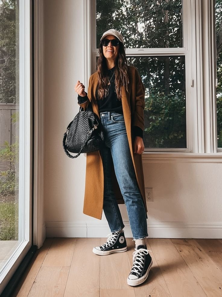 Long Camel Coat with Blue Jeans and High Top Converse — Trendy Converse Outfits