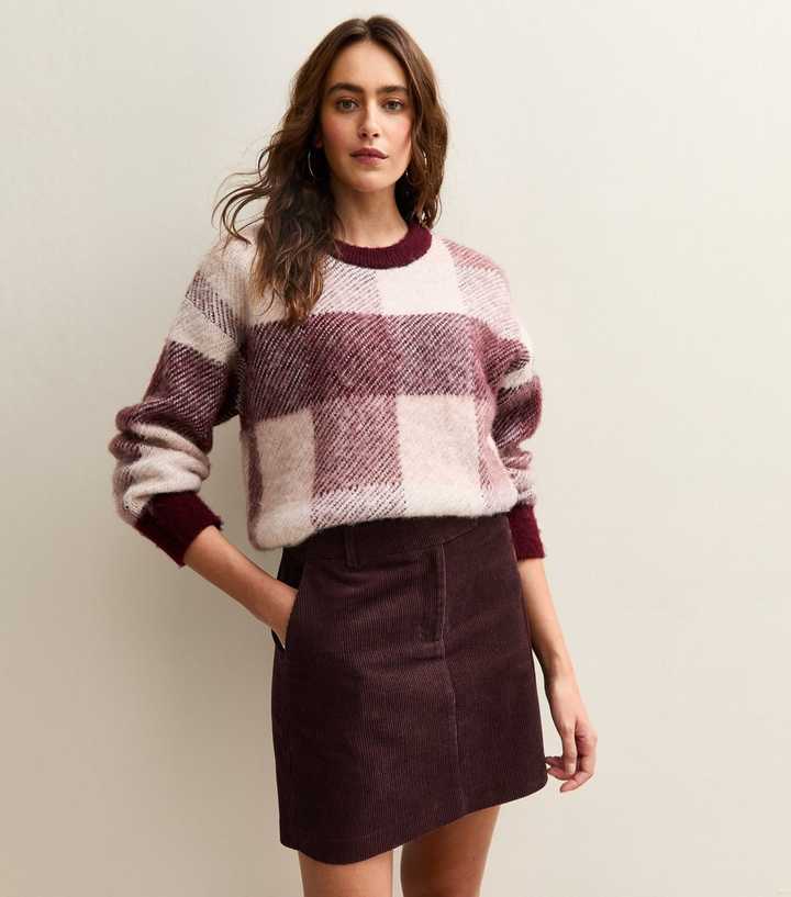 Burgundy Corduroy Mini Skirt and Checkered Sweater Burgundy Corduroy Mini Skirt and Checkered Sweater — Trendy Corduroy Skirt Outfit