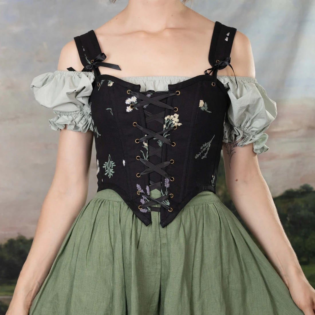 Black Floral Corset Over Puff-Sleeve Blouse and Skirt Black Floral Corset Over Puff-Sleeve Blouse and Skirt — Trendy Cottagecore Outfits