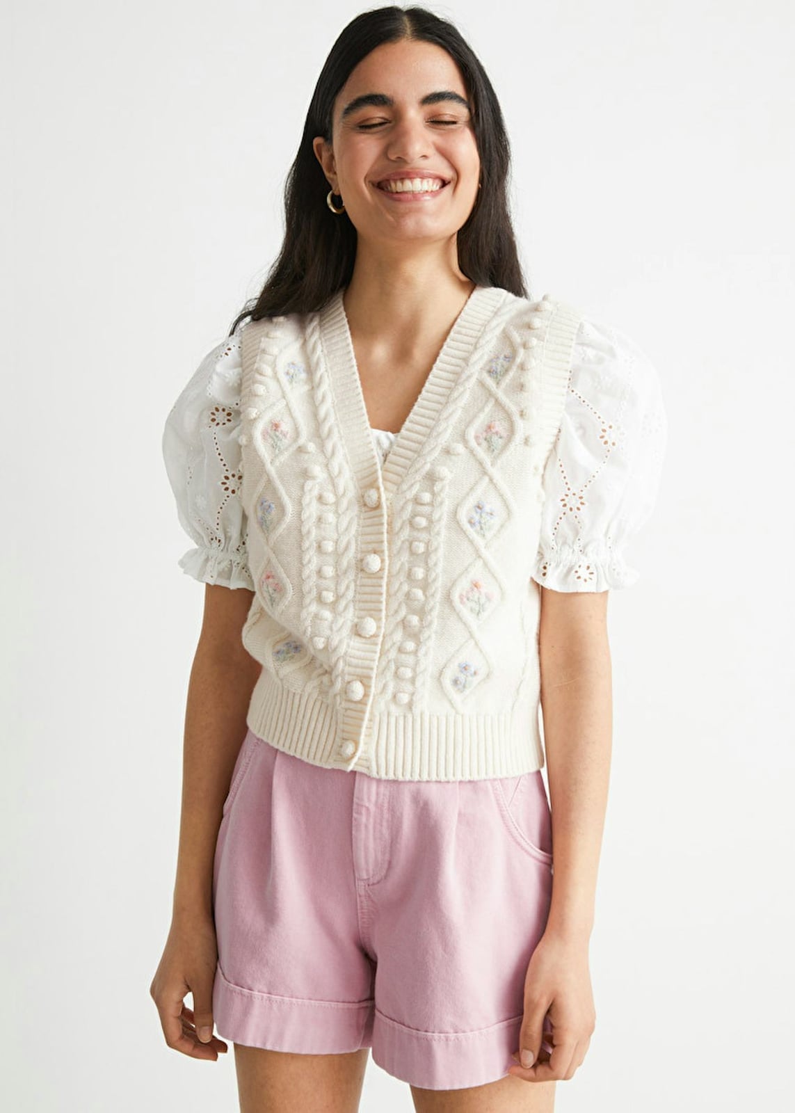 Cable-knit Vest Over Puff-Sleeve Blouse and Shorts Cable-knit Vest Over Puff-Sleeve Blouse and Shorts — Trendy Cottagecore Outfits