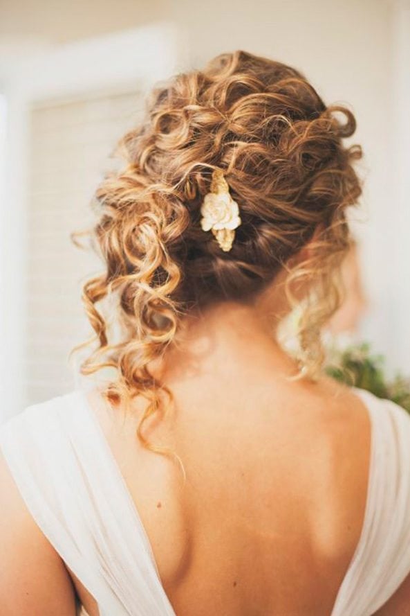 Voluminous Honey Blonde Updo With Decorative Clip Voluminous Honey Blonde Updo With Decorative Clip — Trendy Curly Updo