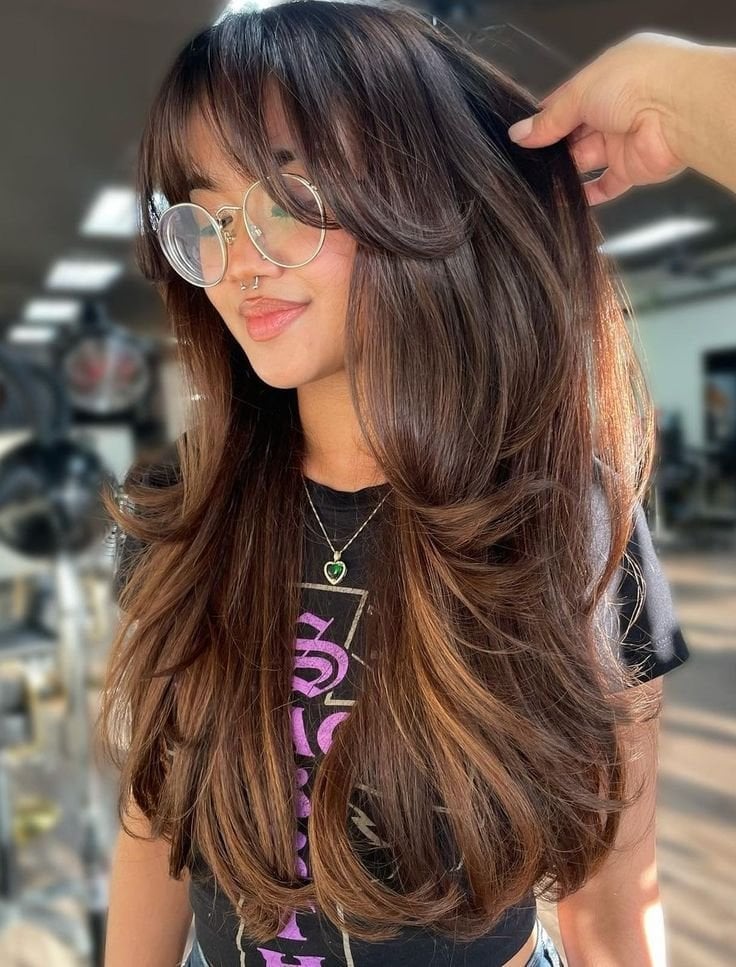 Mid-Back Layered Hair Voluminous Blowout — Trendy Cutting Bangs