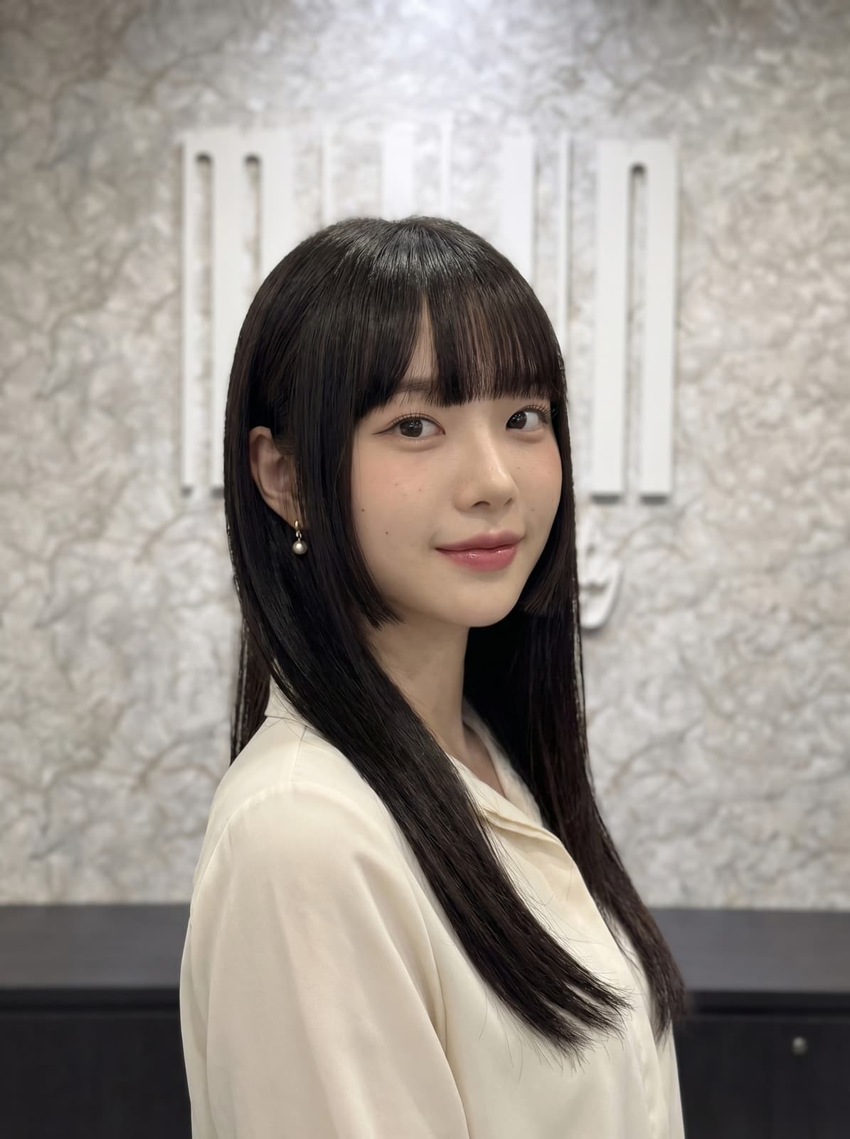 Long Hair With Blunt Bangs — Trendy Cutting Bangs