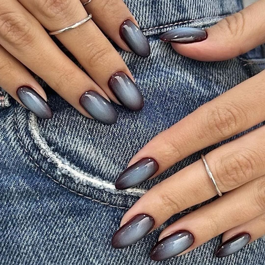 Glossy Grey Blue Ombre Oval Nails — Trendy Dark Nails
