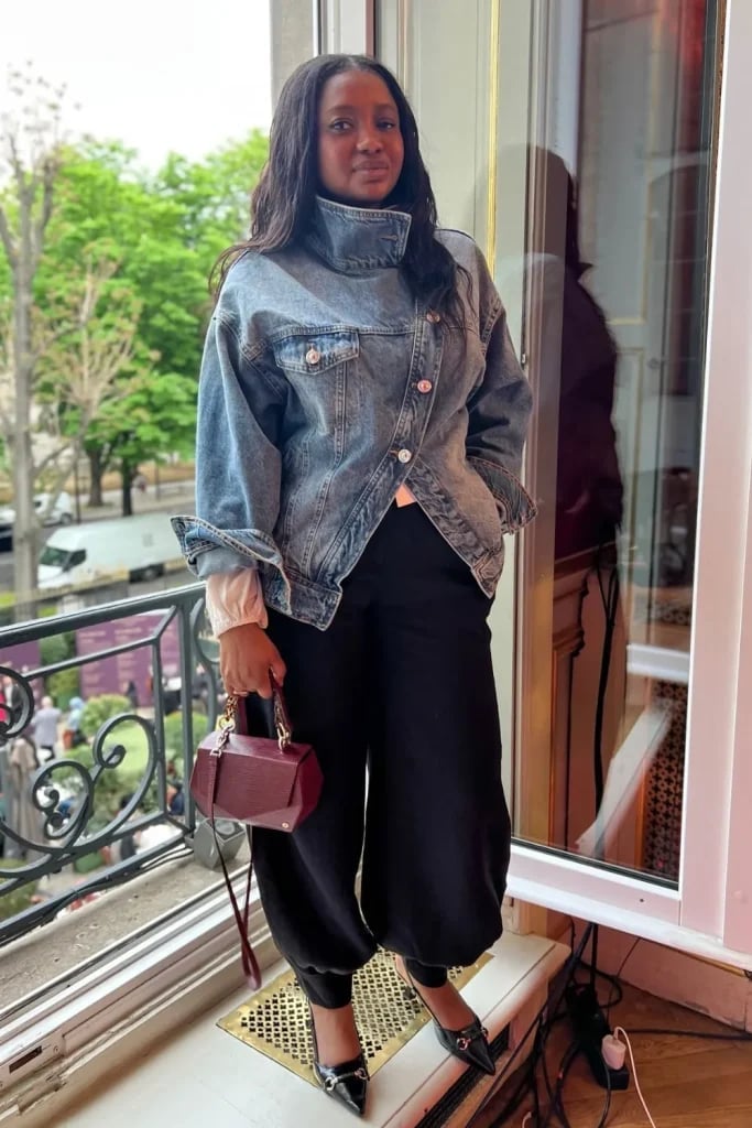 Oversized Denim Jacket with Unique Collar and Pink Shirt Oversized Denim Jacket with Unique Collar and Pink Shirt — Trendy Denim Jacket Outfits