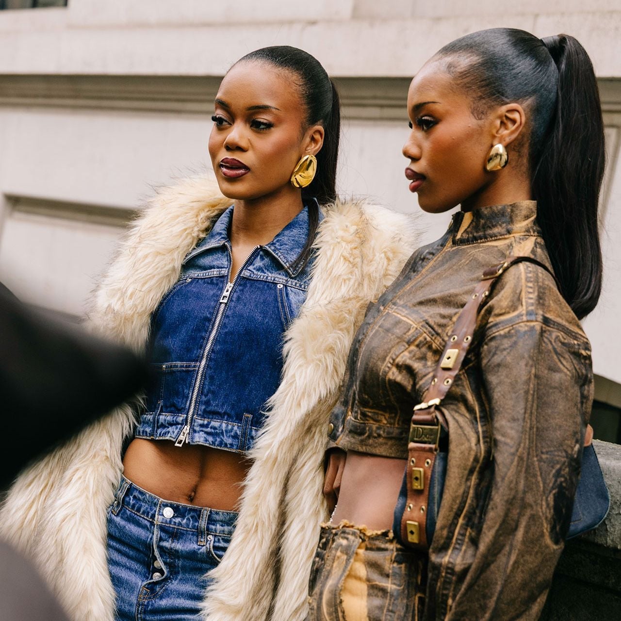 Cropped Denim Jacket with Shearling Collar Cropped Denim Jacket with Shearling Collar — Trendy Denim Jacket Outfits
