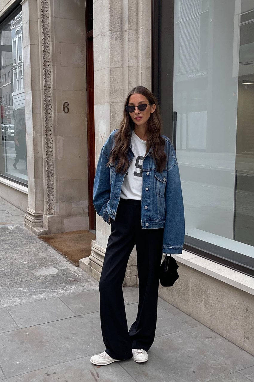 Oversized Denim Jacket with Graphic Tee and Wide-Leg Trousers Oversized Denim Jacket with Graphic Tee and Wide-Leg Trousers — Trendy Denim Jacket Outfits
