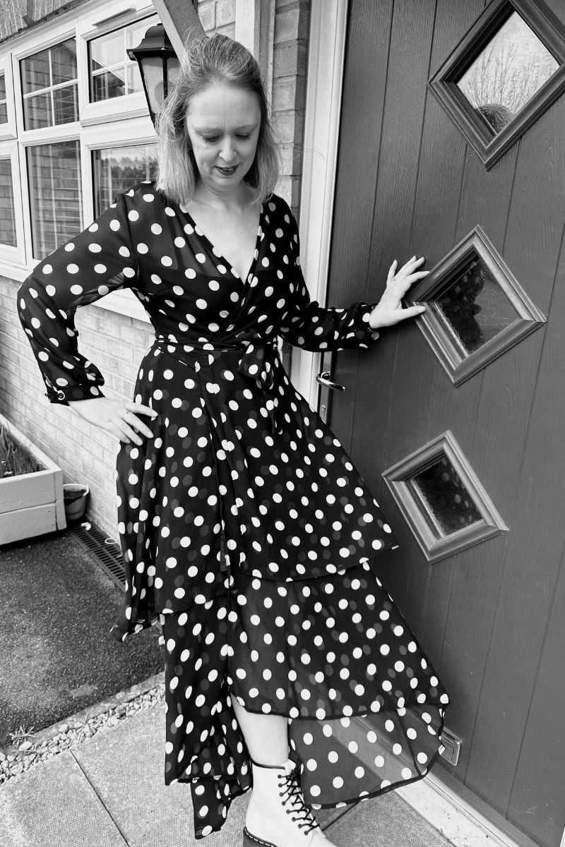 White Chunky Doc Martens with Polka Dot Wrap Dress White Chunky Doc Martens with Polka Dot Wrap Dress — Trendy Doc Martens Outfits