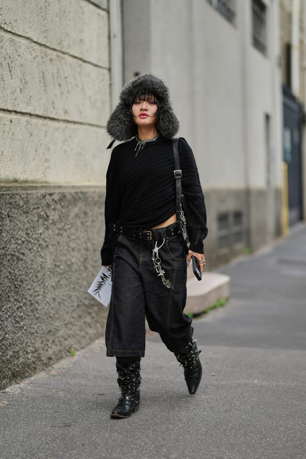 Oversized Knit Sweater with Wide-Leg Pants, Office-Safe Version Oversized Knit Sweater with Wide-Leg Pants, Office-Safe Version — Trendy Downtown Girl Outfits