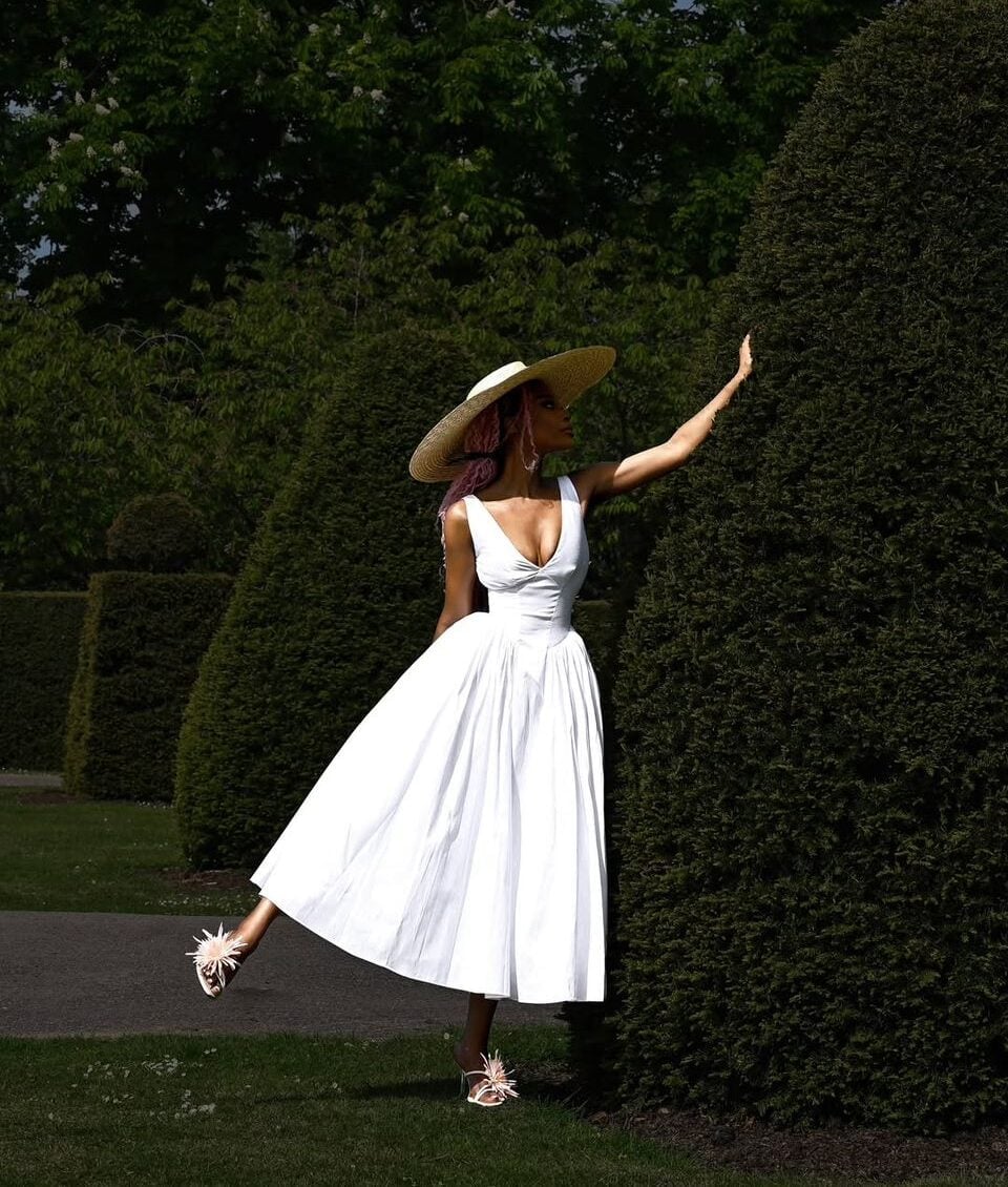 How To Find Your Style: A Guide For Women Navigating Fashion