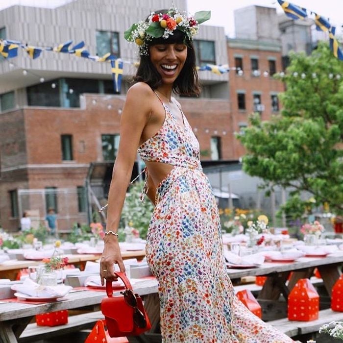 White Floral Print Halter Neck Maxi Dress White Floral Print Halter Neck Maxi Dress — Trendy Dress for Wedding Guest