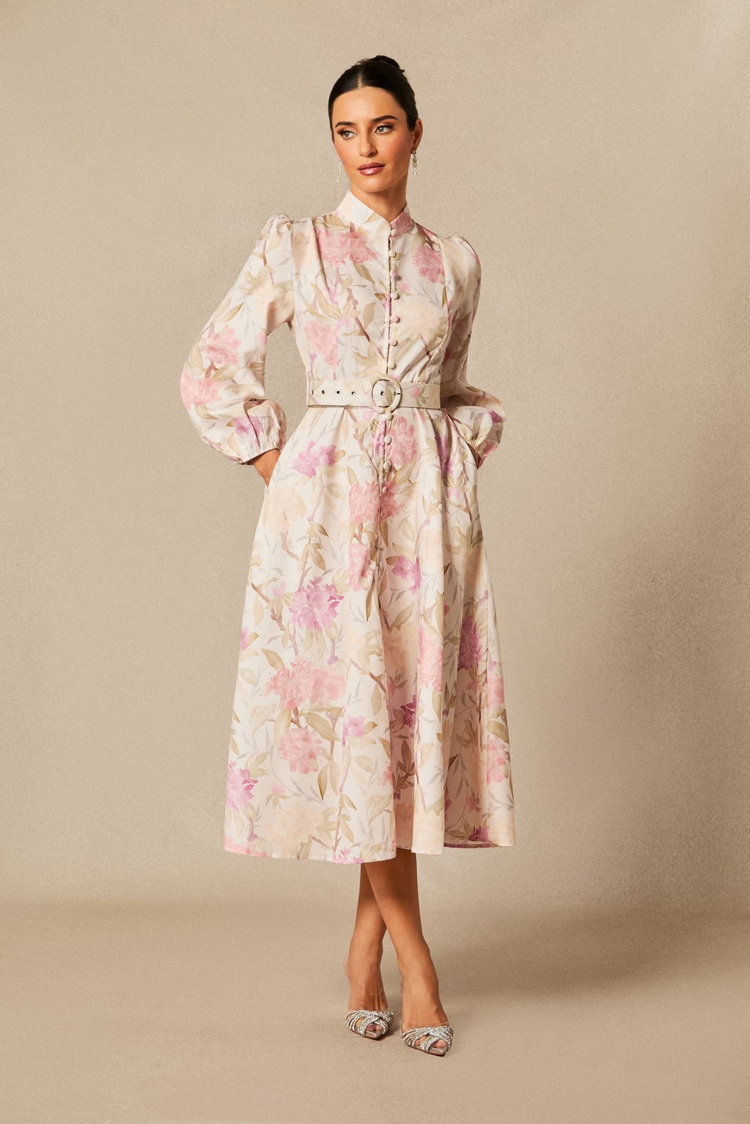 Cream Midi Dress With Puff Sleeves And Floral Print Cream Midi Dress With Puff Sleeves And Floral Print — Trendy Floral Dress