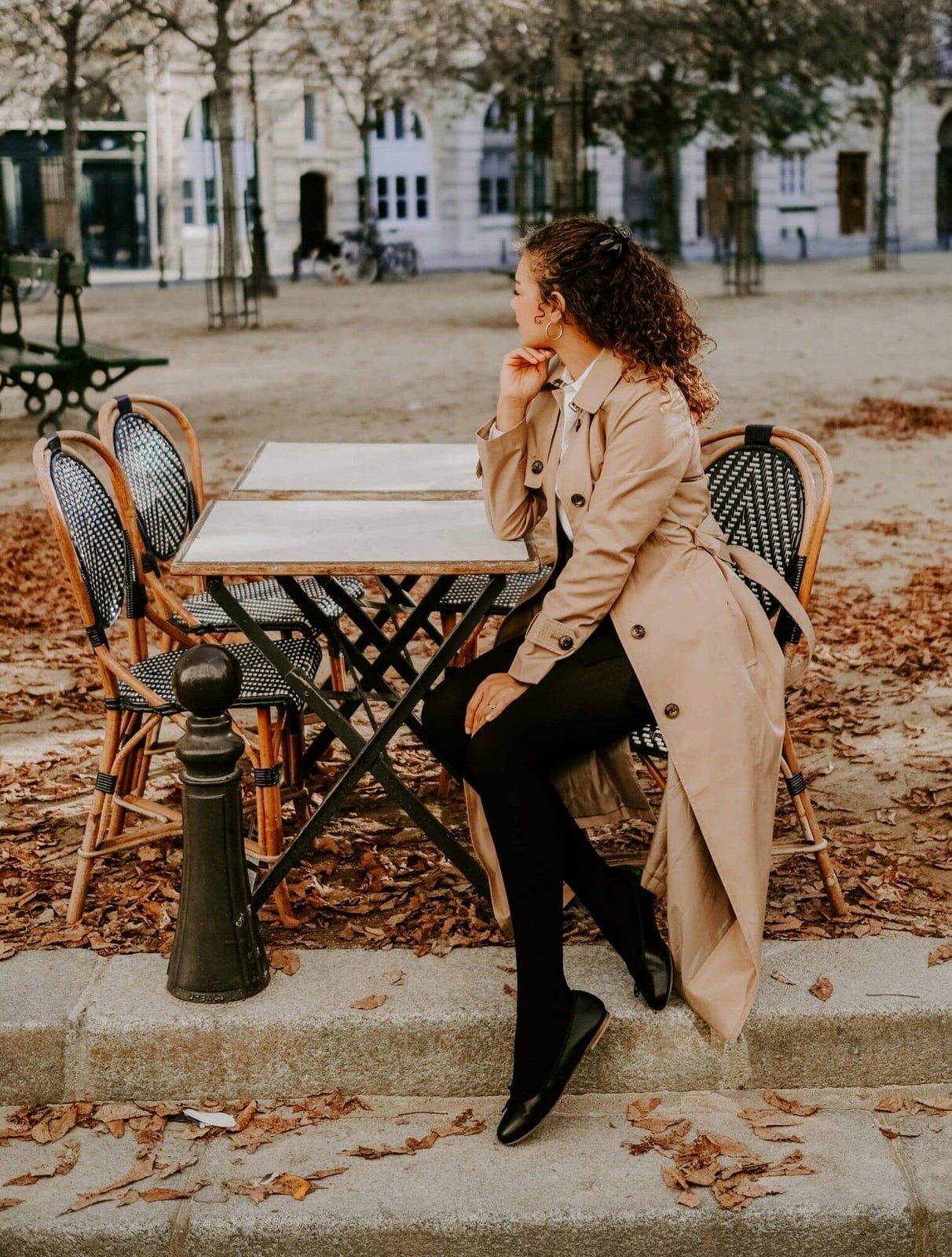 Classic Trench Coat with White Shirt and Black Trousers, Beige — Trendy French Outfits