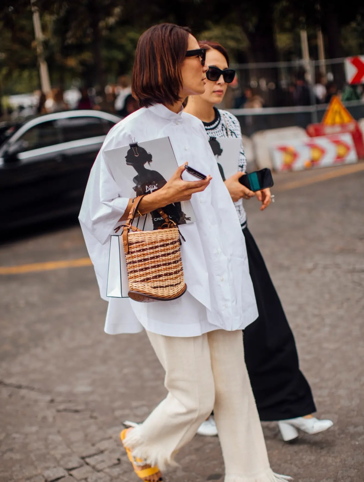 Oversized White Shirt with Beige Wide-Leg Trousers for City Walks — Trendy French Outfits