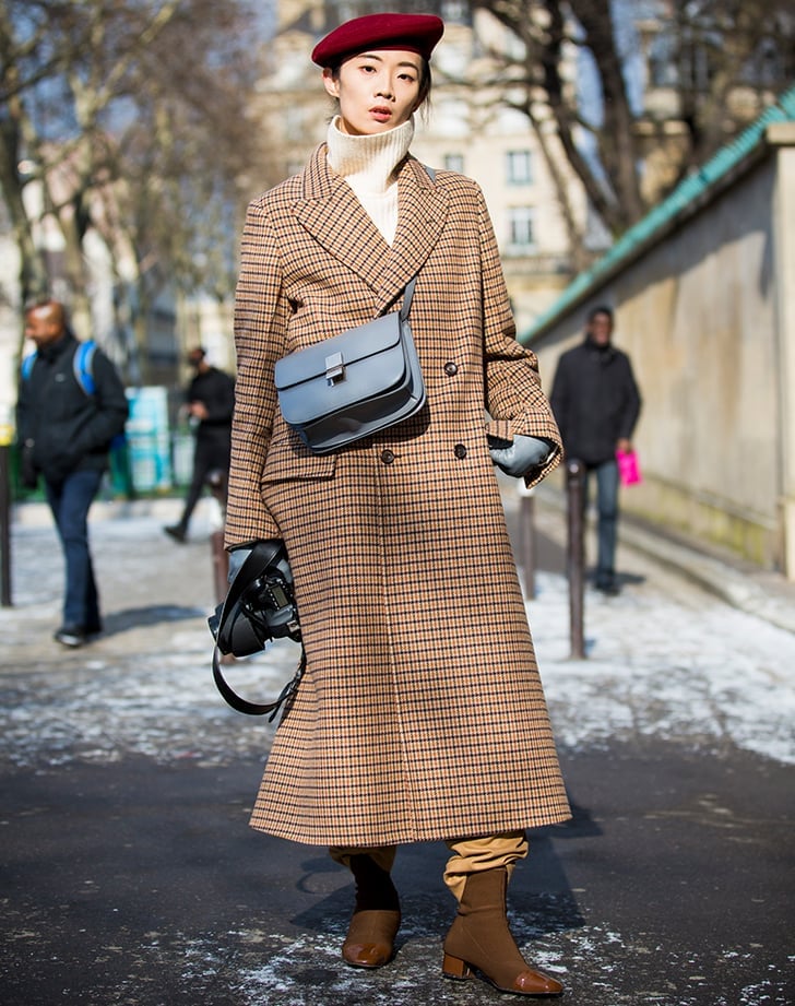 Plaid Trench Coat and Turtleneck for Cold Weather Chic — Trendy French Outfits