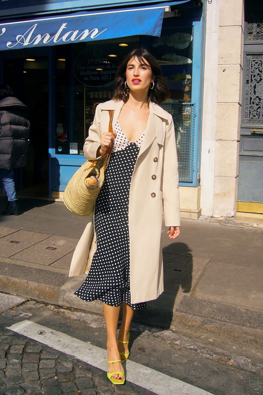Polka Dot Dress and Trench Coat with a Pop of Yellow — Trendy French Outfits