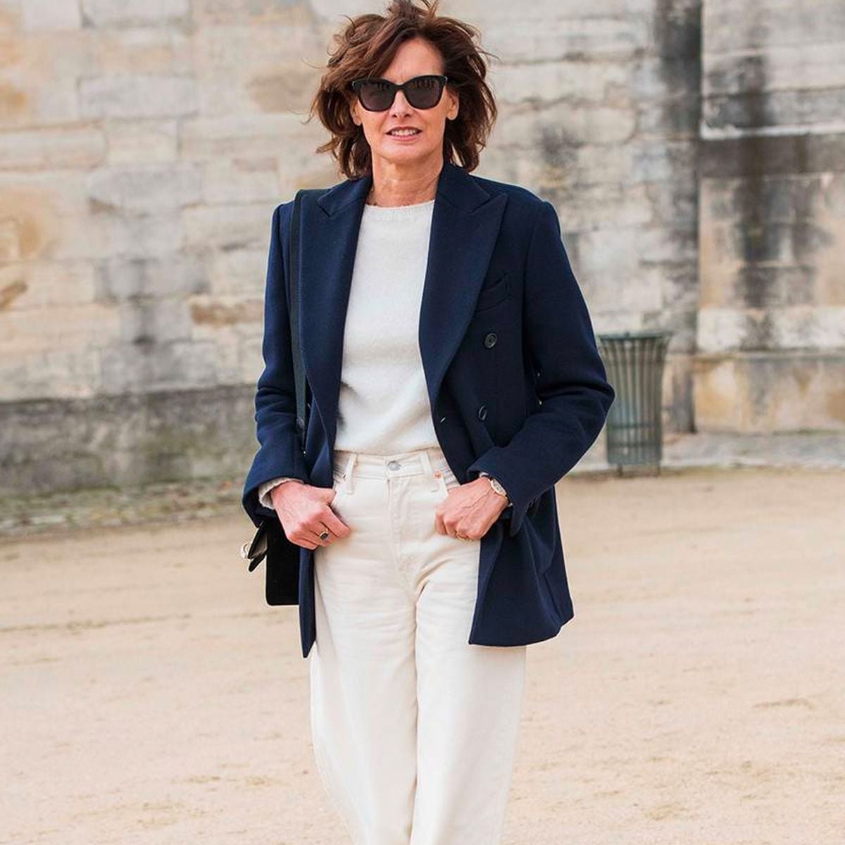 Navy Double-Breasted Blazer for Classic Appeal Navy Double-Breasted Blazer for Classic Appeal — Trendy French Style