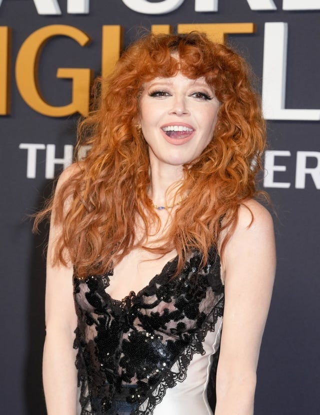 Mid-Back Long Layers In Copper Red Mid-Back Long Layers In Copper Red — Trendy Frizzy Hair