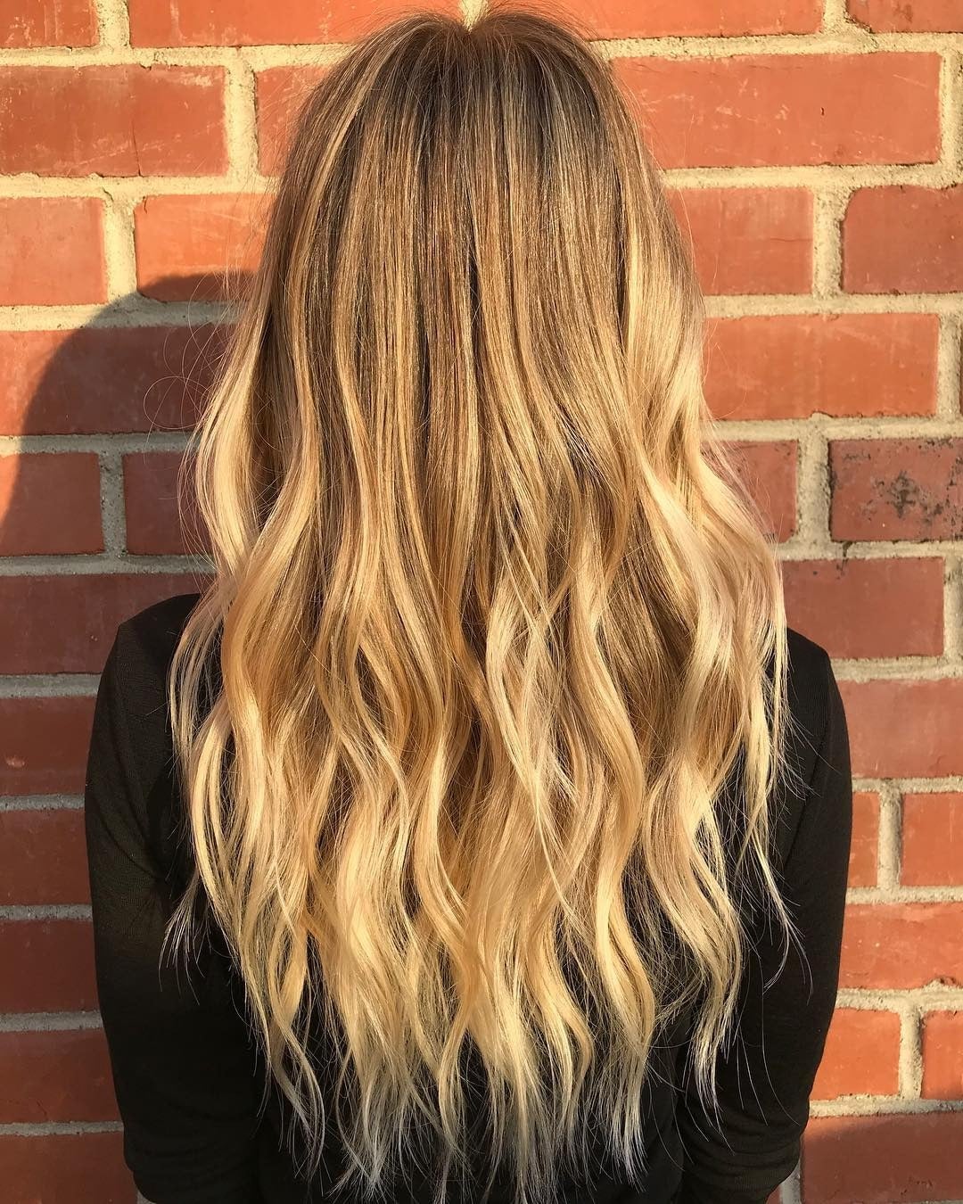 Mid-Back Golden Blonde With Sun-Kissed Balayage Mid-Back Golden Blonde With Sun-Kissed Balayage — Trendy Golden Blonde