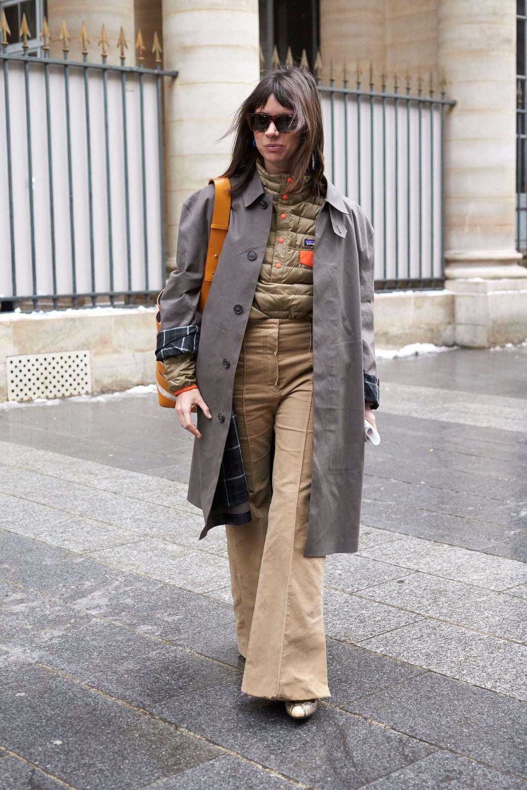 Trench Coat and Puffer Vest for Streetwear Trench Coat and Puffer Vest for Streetwear — Trendy Gorpcore Outfits