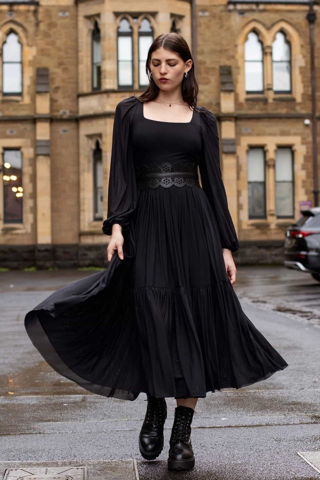 Tiered Black Dress With Lace Belt Tiered Black Dress With Lace Belt — Trendy Goth Outfits