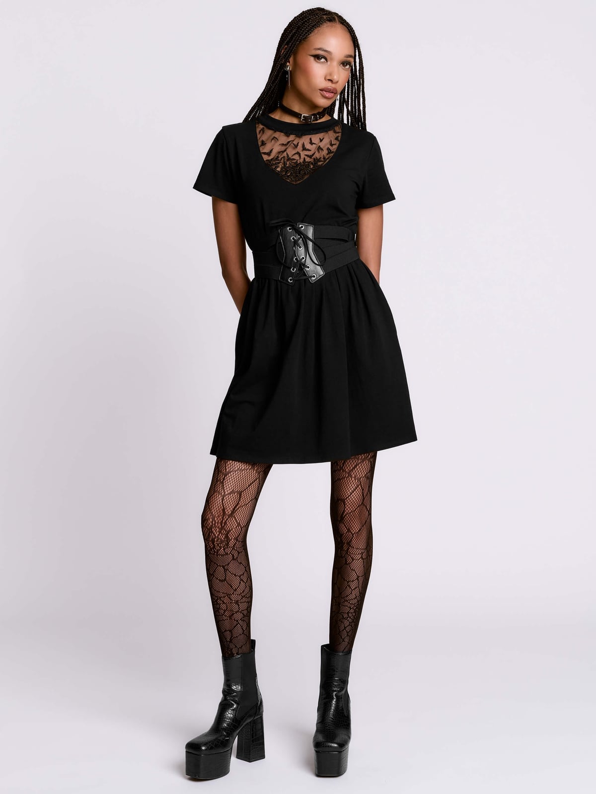 T-Shirt Dress With Corset Belt And Fishnets T-Shirt Dress With Corset Belt And Fishnets — Trendy Goth Outfits
