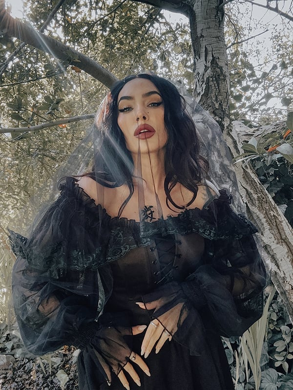 Ruffled Off-The-Shoulder Top With Sheer Veil Ruffled Off-The-Shoulder Top With Sheer Veil — Trendy Goth Outfits