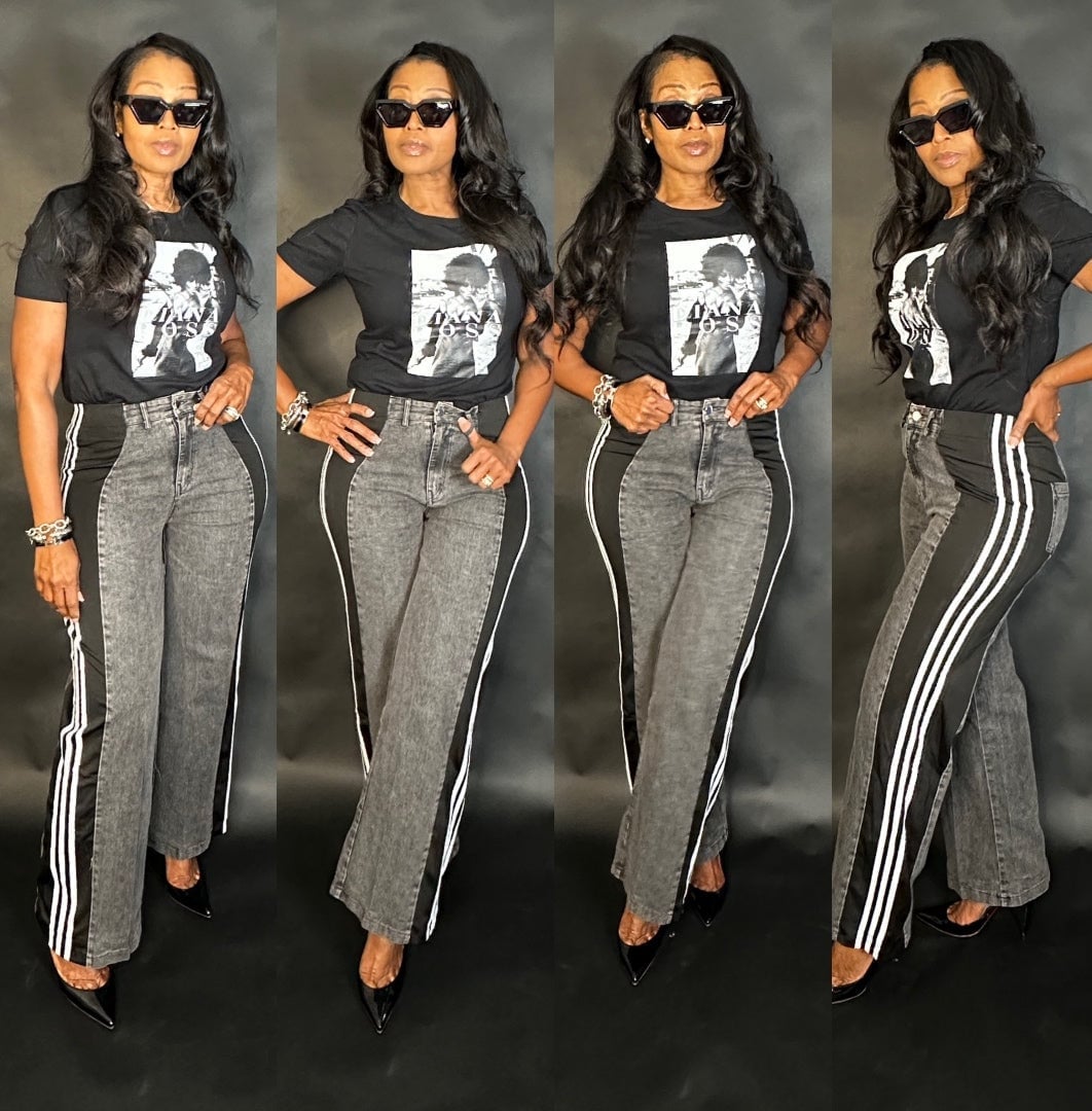 Graphic Tee with Wide Leg Jeans and Pointed Heels, Close-Up Take — Trendy Graphic Tee Outfits