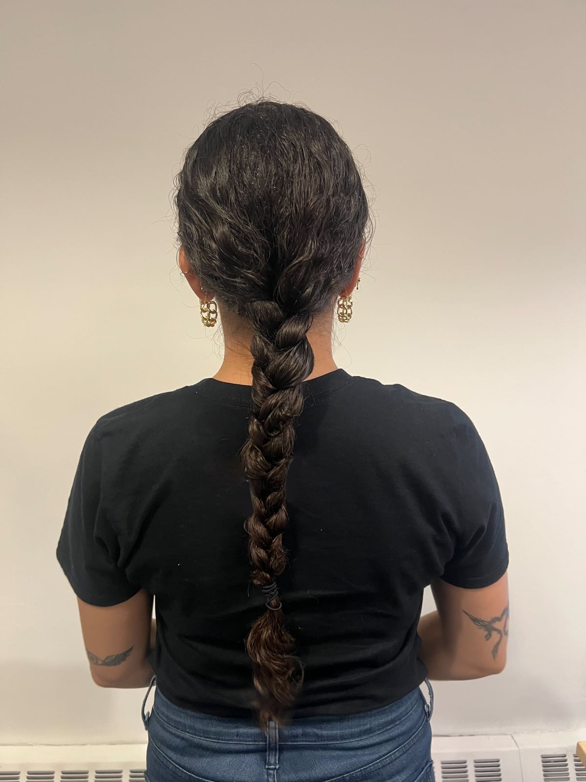 Mid-Back Loose Braid Wet Look Dark Brown Mid-Back Loose Braid Wet Look Dark Brown — Trendy Greasy Hair Hairstyles