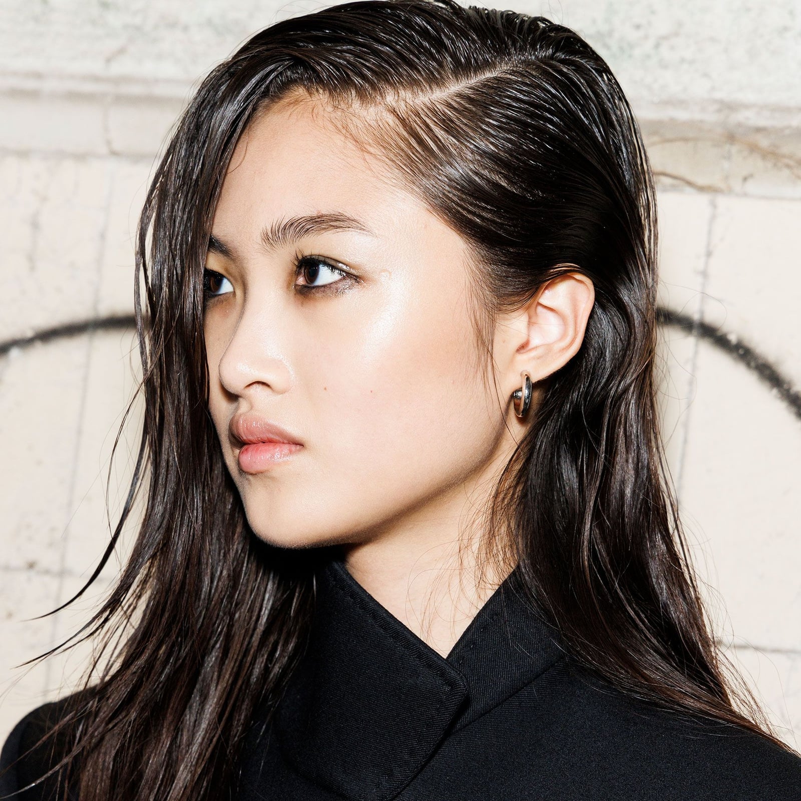 Fine Straight Mid-Back Wet Look Slicked Back Fine Straight Mid-Back Wet Look Slicked Back — Trendy Greasy Hair Hairstyles