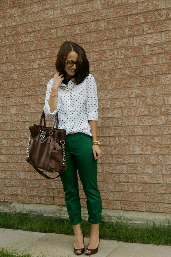 Dark Green Straight-Leg Pants with Polka Dot Shirt Dark Green Straight-Leg Pants with Polka Dot Shirt — Trendy Green Pants Outfits