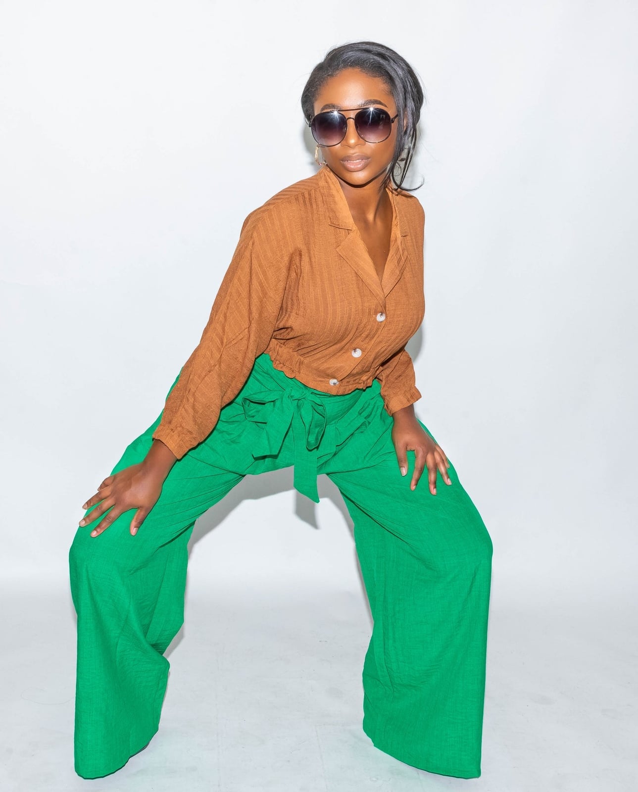 Bright Green Wide-Leg Pants with Collared Shirt Bright Green Wide-Leg Pants with Collared Shirt — Trendy Green Pants Outfits